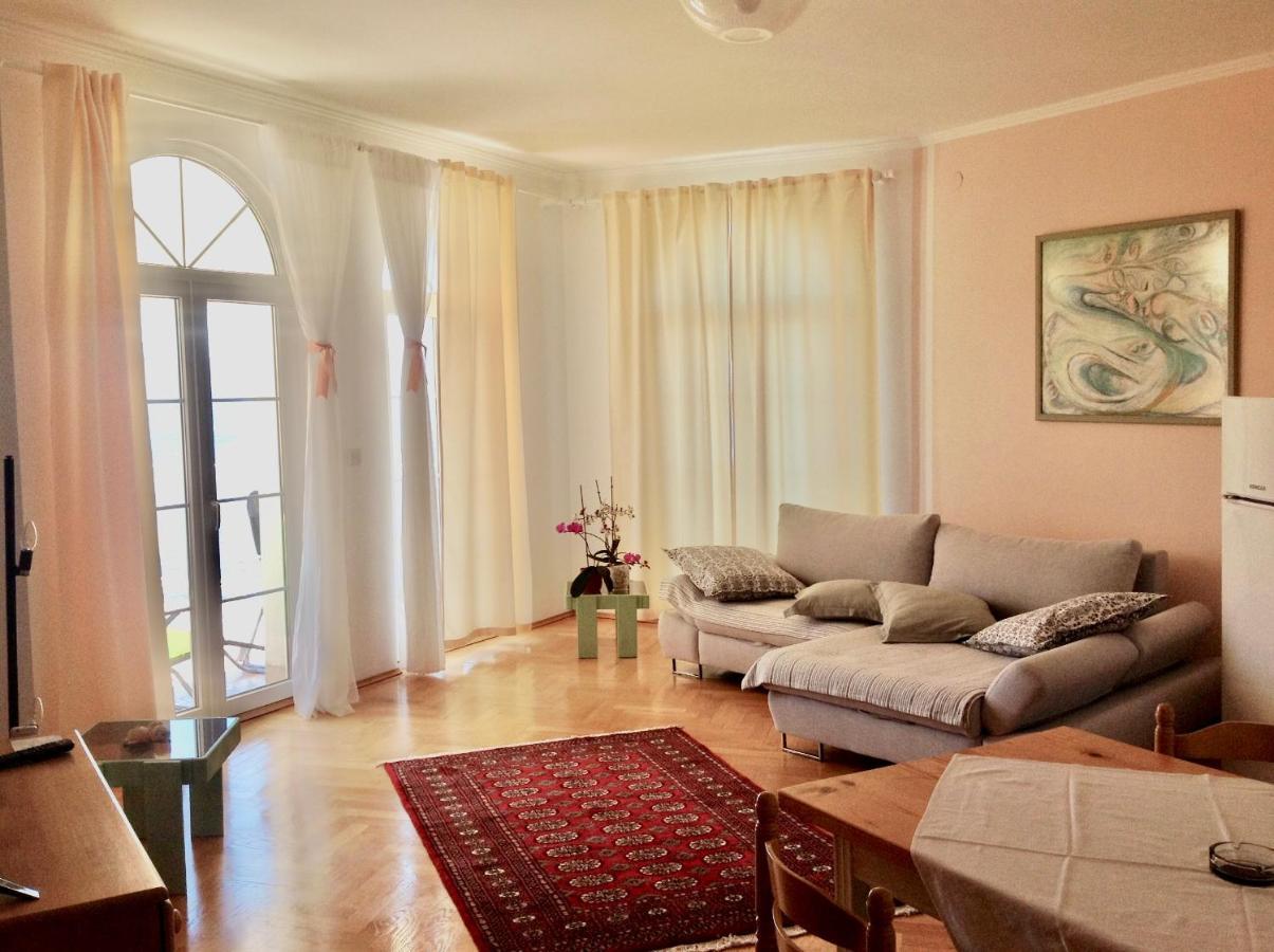 Die Appartements Glavas,Eckwohnunge Fuer 2 Personen ノヴィ・ヴィノドロスキー エクステリア 写真